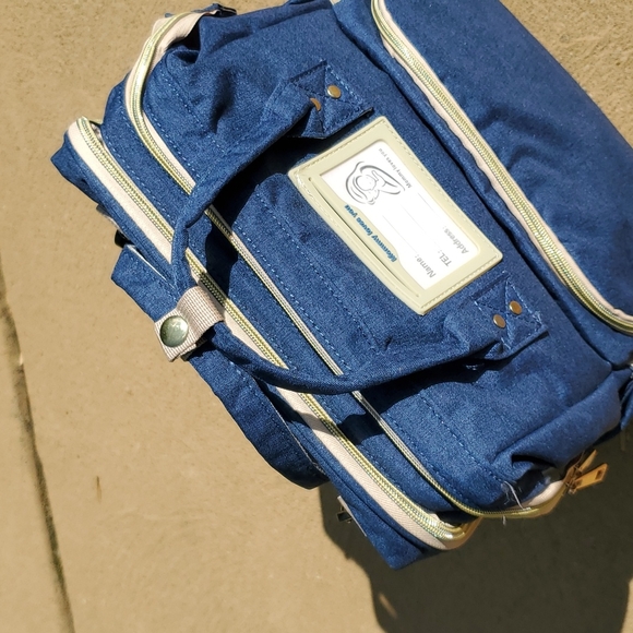 NWOT Mommy Loves You 3-in-1 Travel Backpack - Picture 16 of 16